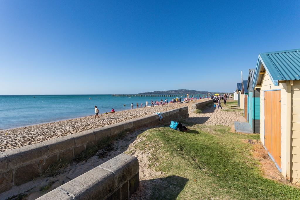 Seaside Apartment Getaway Dromana Exteriör bild